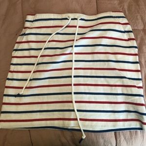 vineyard vines skirt